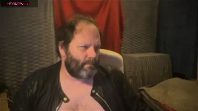 Snapshot of master_227 chatting on 03.01.25 master 227 online show from 03.01.25