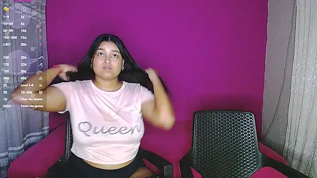 Snapshot of violeta_rous chatting on 03.12.25 violeta rous online show from 03.12.25