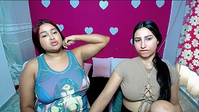 Snapshot of violeta_rous chatting on 04.30.26 violeta rous online show from 04.30.26