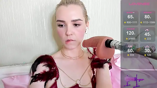 Kaya Devis online show from 03.01.25