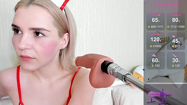 Kaya Devis online show from 03.07.25