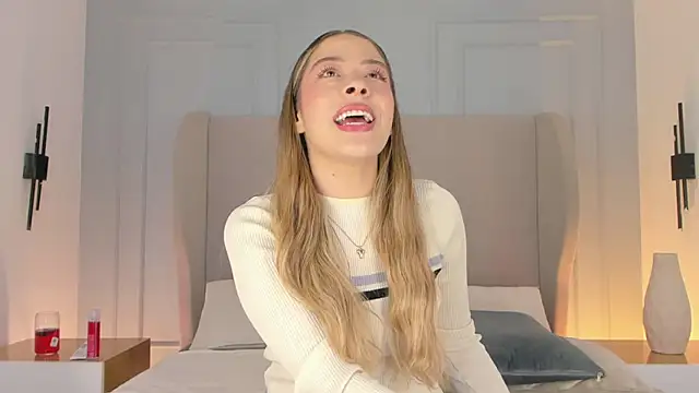 chloe d online show from 04.12.26