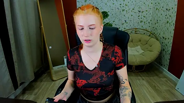 Mira  Blush online show from 11.14.25