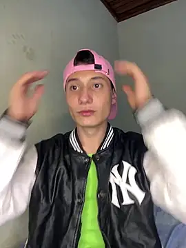 the littleangel1 online show from 01.04.25