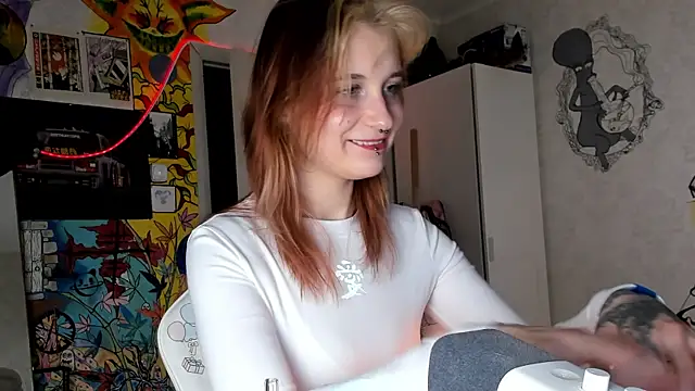 Sunny Mouse  online show from 03.06.25