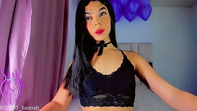 Hannahsmit online show from 11.04.25