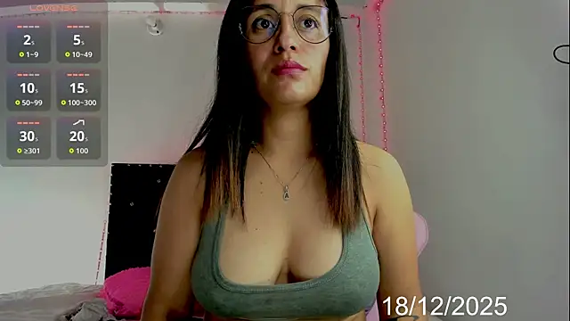 lady hana28 online show from 12.18.25