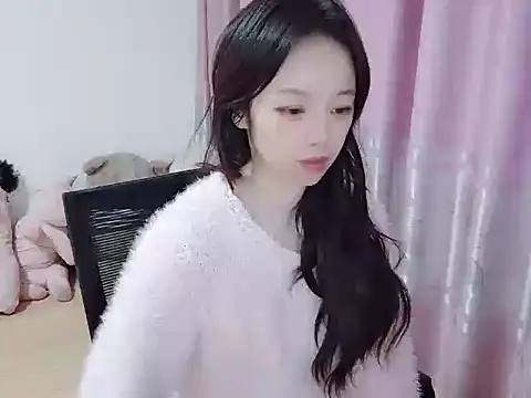 wwcc123 online show from 12.17.25