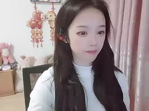 wwcc123 online show from 04.19.26