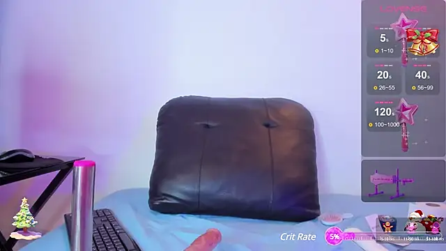 Snapshot of Gorgeous_Team chatting on 12.13.24 Gorgeous Team online show from 12.13.24