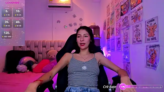 Snapshot of Gorgeous_Team chatting on 03.10.25 Gorgeous Team online show from 03.10.25