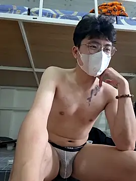 Gwencloudy online show from 03.29.26