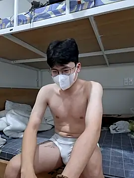Gwencloudy online show from 05.04.26
