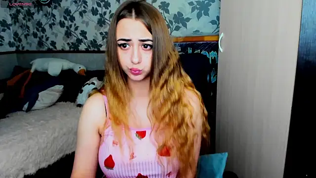 weakness4u online show from 10.07.25