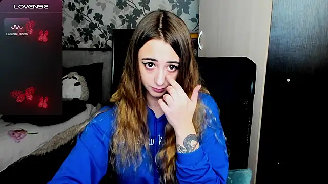 weakness4u online show from 10.21.25