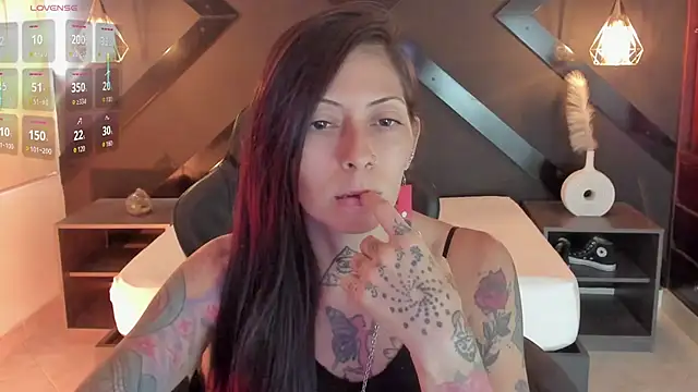 dark gotica online show from 04.09.26