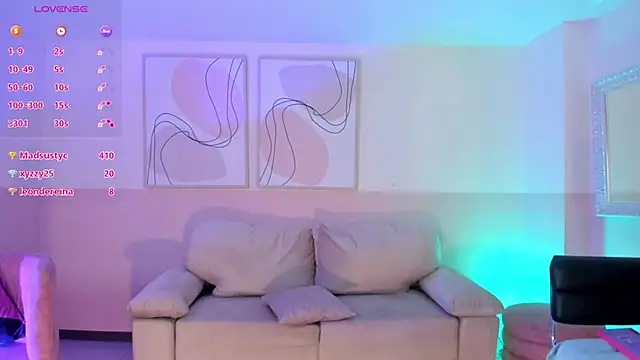 Snapshot of AlessiaCorleone_ chatting on 01.25.25 AlessiaCorleone online show from 01.25.25