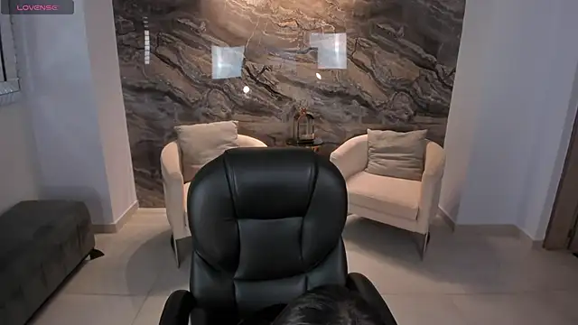 Snapshot of AlessiaCorleone_ chatting on 03.13.25 AlessiaCorleone online show from 03.13.25