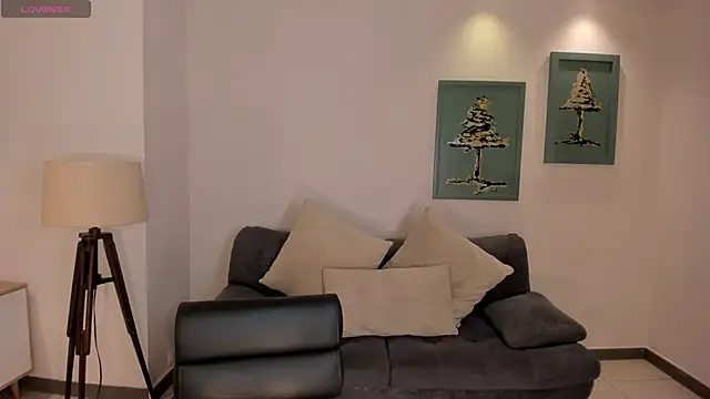 Snapshot of AlessiaCorleone_ chatting on 10.25.25 AlessiaCorleone online show from 10.25.25