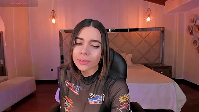 AmyWalker  online show from 03.09.25