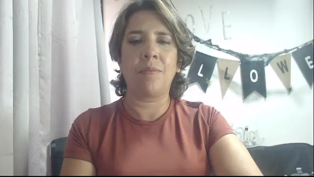 Victoria meester online show from 10.20.25