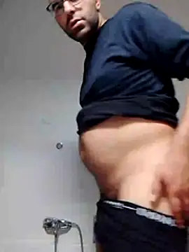 Passivello9 online show from 11.28.25