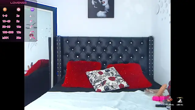 RosseRamiirez online show from 12.18.25