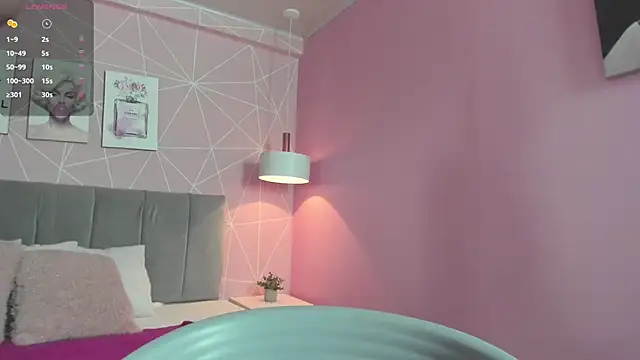 dolly zoe online show from 03.13.25