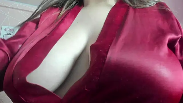 dolly zoe online show from 09.22.25