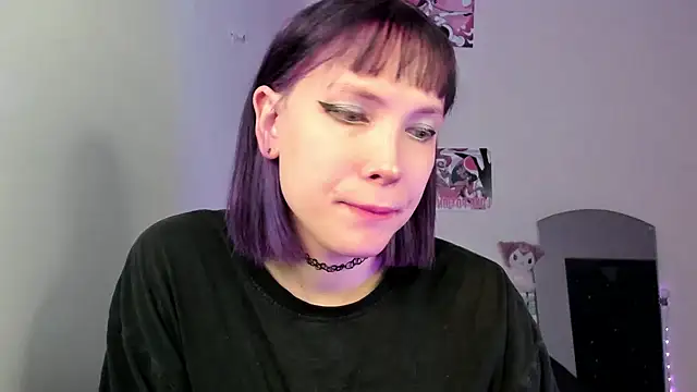 Snapshot of dollmore chatting on 02.10.26 dollmore online show from 02.10.26