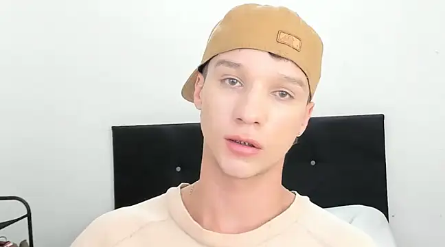 angelcortes online show from 12.26.24