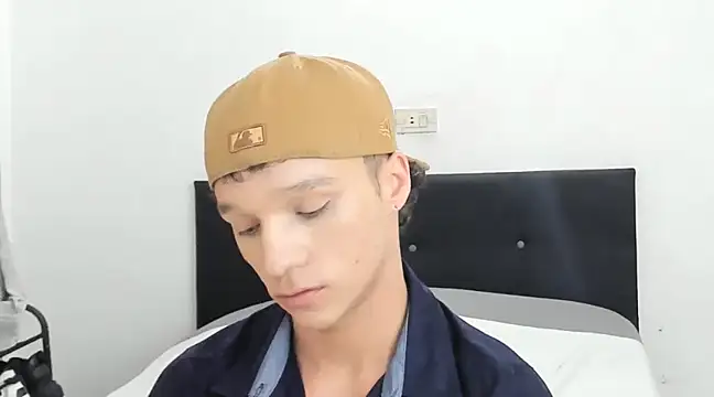 angelcortes online show from 12.31.24