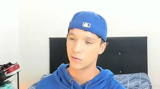 angelcortes online show from 01.13.25