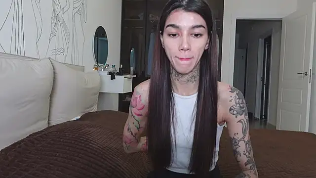 Snapshot of vinkitinkii chatting on 11.06.25 vinkitinkii online show from 11.06.25