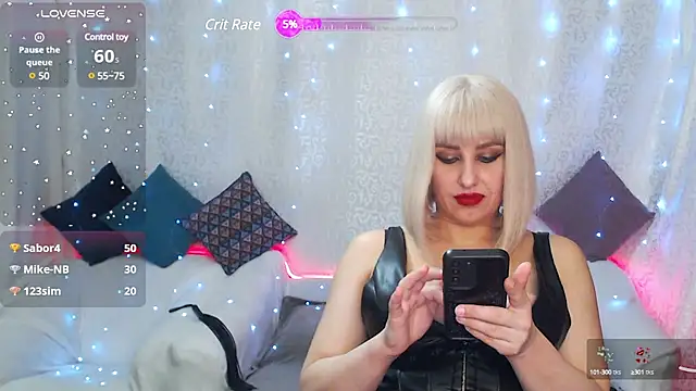 Snapshot of Stella_Adria chatting on 03.12.25 Stella Adria online show from 03.12.25