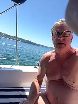 littleone01234 online show from 12.12.24