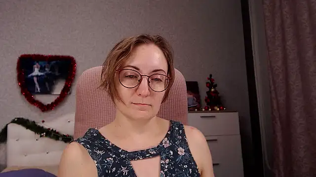 BettyFootFetish online show from 12.20.25