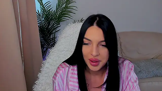 RaveWithMe9 online show from 03.14.25