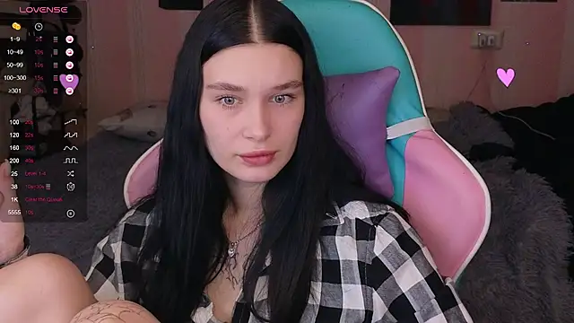 Snapshot of Amanda_Tender chatting on 01.09.25 Amanda Tender online show from 01.09.25