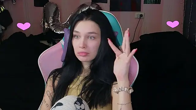 Snapshot of Amanda_Tender chatting on 02.02.25 Amanda Tender online show from 02.02.25