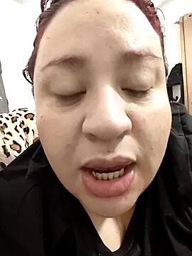 Snapshot of anacohen chatting on 12.03.25 anacohen online show from 12.03.25