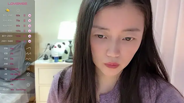 A-xena online show from 01.28.25