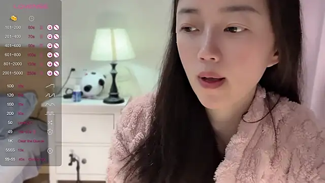 A-xena online show from 01.31.25