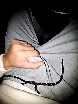 Snapshot of _badboyyy_6969 chatting on 11.17.25 badboyyy 6969 online show from 11.17.25