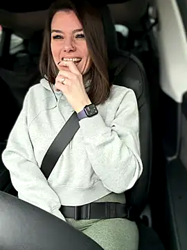 LadyLena1 online show from 12.18.25