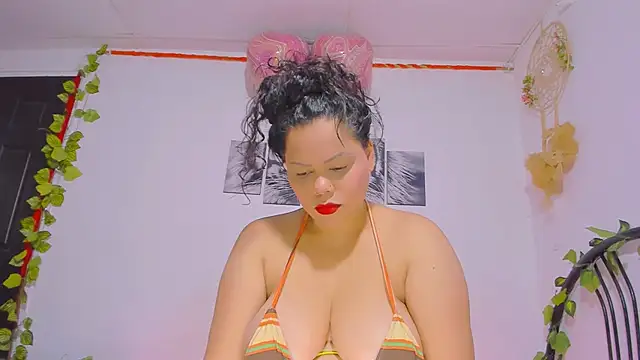 Alhelqueen online show from 11.02.25