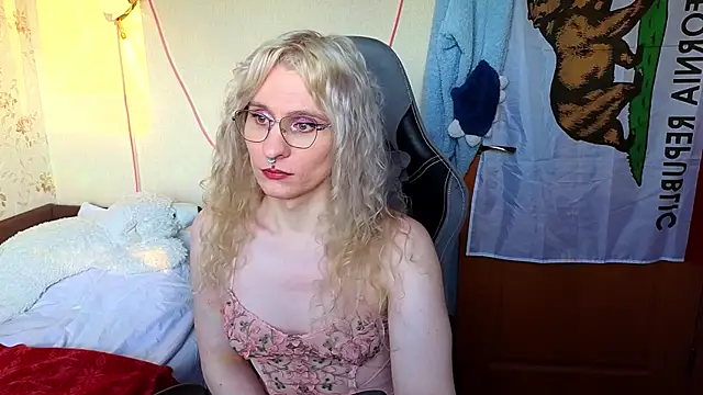 Lori Myaf online show from 03.24.26