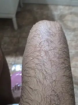 Snapshot of surfer_fun29 chatting on 03.19.25 surfer fun29 online show from 03.19.25