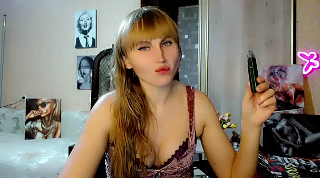 EveLove33 online show from 12.01.24