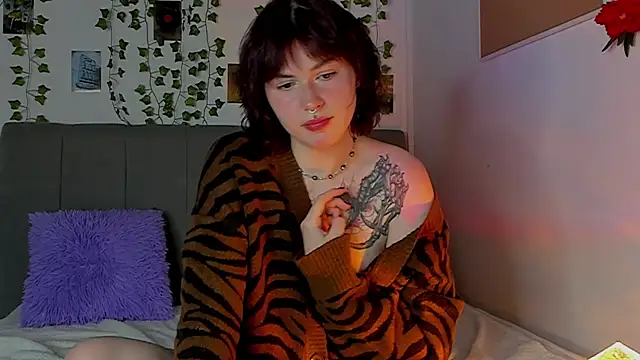 Snapshot of miss_Lizzy chatting on 12.03.24 miss Lizzy online show from 12.03.24
